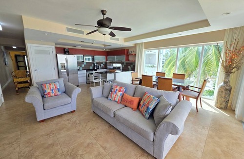 Maxwell Apartment | 304 Ocean One Condos Luxury Beachfront Vacation Rental in Barbados