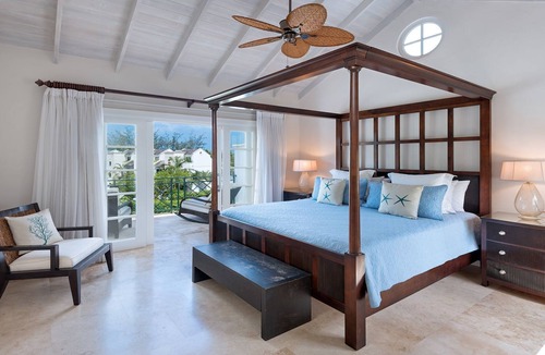 Mullins House | A 4 Bedroom Rental, A Short Walk To Mullins Beach - Includes Beach Club Access