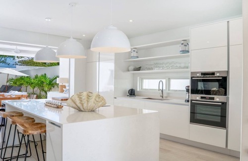 Porters Villa | A lovely villa in Porters Place - a short walk to the beach & close to Holetown