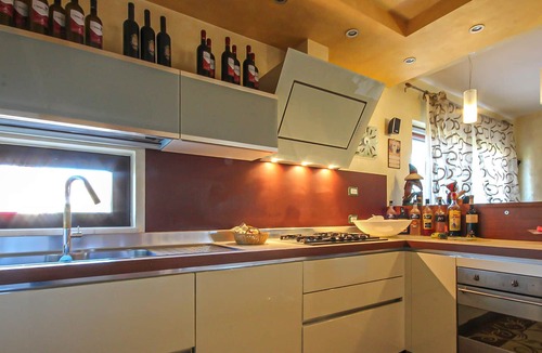 San Rufo House | A vacation home located directly on the popular National Park Cilento e Vallo di Diano.