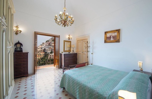 Montepertuso Apartment | A wonderful apartment with a panoramic view in the center of Positano