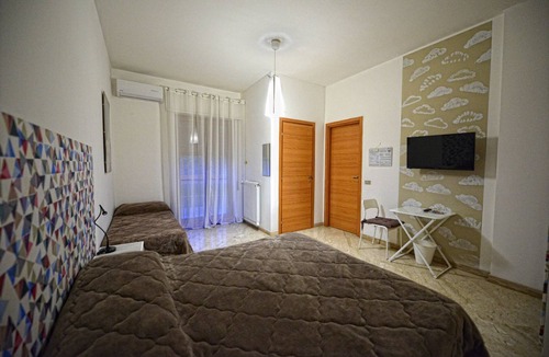 Municipio 2 Bed & Breakfast | Aback