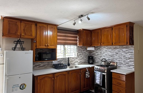 Oistins Apartment | Affordable and spacious 2BR/2BA Close to Airport & South Coast (sleeps 4)