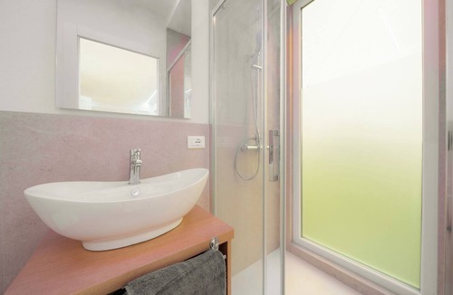 Gioia del Colle Cabin | AMANE · The Melody of the Sky, Amid Woods and Olive Trees
