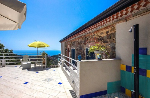 San Mauro Cilento House | Amazing home in Casalsottano