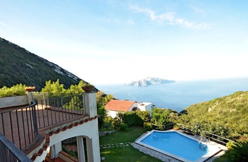 Termini Villa | AMORE RENTALS - Villa Posidonia 1 with Sea View, Swimming Pool and Garden