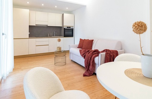 Pineta Apartment | An elegant welcome just a short walk from the beach and the D'Annunzio Pine Forest.