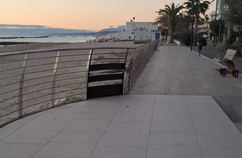 Martinsicuro Apartment | Apartment 50m from the beach | 7 guests | terrace & bike path
