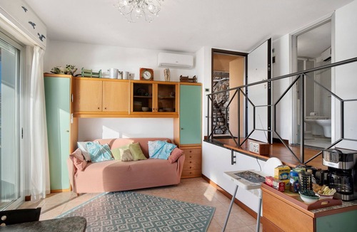 Alassio Apartment | Apartment 'Cadorna Fronte Mare' with Sea View, Wi-Fi and Air Conditioning