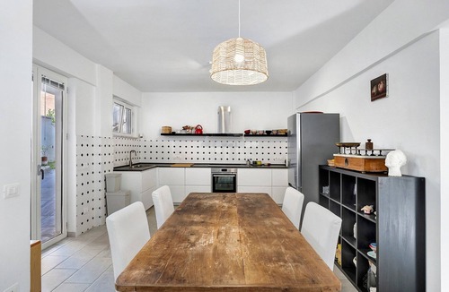 Agropoli Apartment | Apartment Calia with Private Garden, Wi-Fi and Air Conditioning
