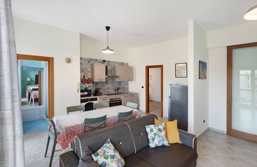 Salerno Apartment | Apartment 'Casa Di Giulia - Amalfi Coast' with Sea View, Wi-Fi and Air Conditioning