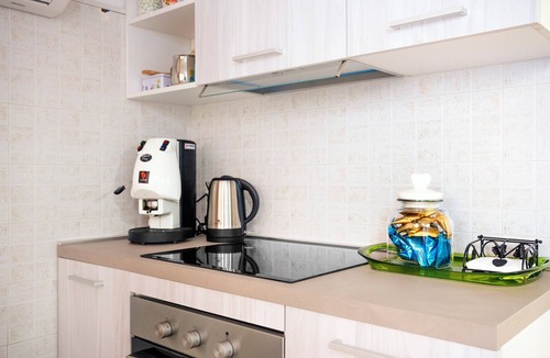 Carpignano Salentino Apartment | Apartment 'Al Vico' with Private Terrace and Air Conditioning