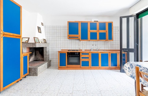 Torre Specchia Ruggeri House | Apartment 'Villa Ruggieri - Semiterra' with Private Terrace and Garden