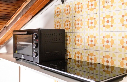 Loreto Apartment | Apartment with WIFI, A/C, TV, terrace, pets allowed, panoramic view, close to Porto Recanati