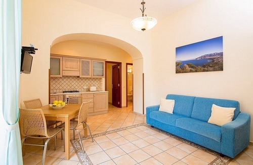 Sorrento Historic Centre Apartment | Appartamento Ramiro A: A cozy apartment located in the center of Sorrento, with Free WI-FI.