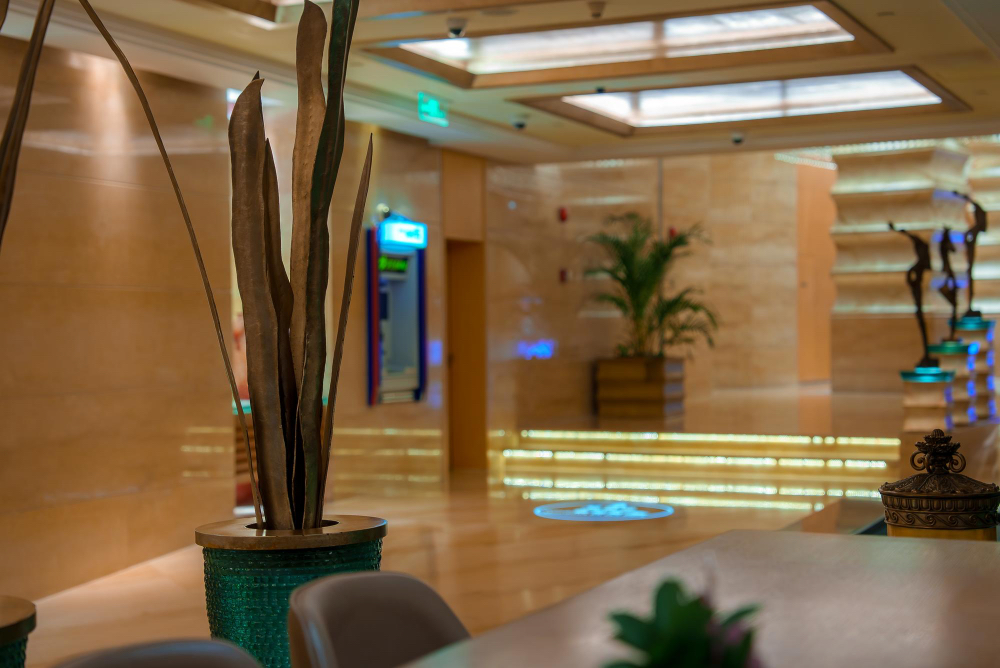 Acciaroli House | Appartamento Torre Caleo E: A bright and sunny apartment located right on the beach.