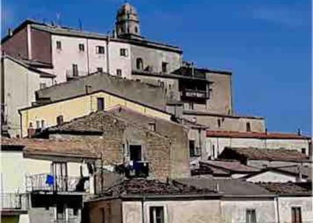Anzi House | Appartamento x 4 con Splendida vista sul Borgo e sui Monti