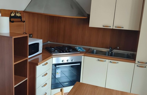 Carpeneda Apartment | Arcadia Apartments Zaffiro: Mountain View, Wi-Fi & Air Conditioning