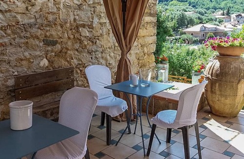 Novi Velia House | Artesia - Junior Suite Matisse
