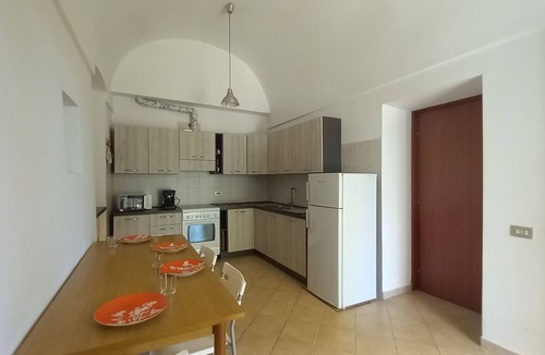 Locorotondo Cottage | Authentic Stone Villa with Hot Tub | Valle d'Itria View | Near Alberobello & Sea