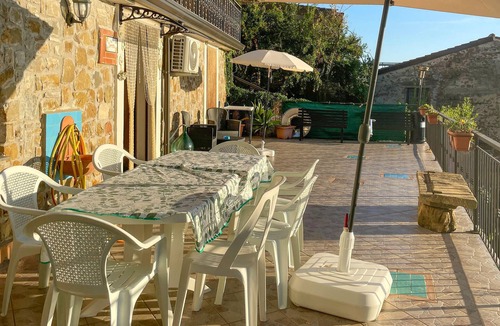 Pollica Apartment | Awesome apartment in Pollica with house sea view