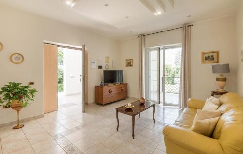 Villa Santa Lucia House | Awesome Home In Villa S Lucia