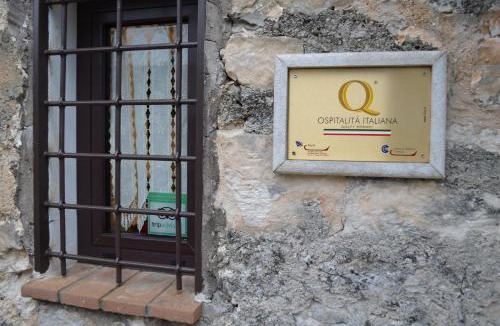 Collepardo Bed & Breakfast | B&B Foresteria Della Certosa