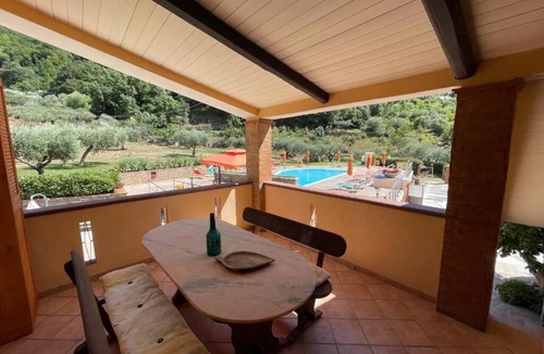 Aquara House | B&B Masusà, Wifi, swimming pool, restaurant, bar, free parking, nature.