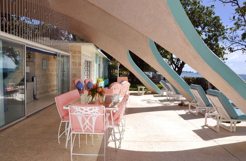 Sunset Crest House | Beach house in Holetown