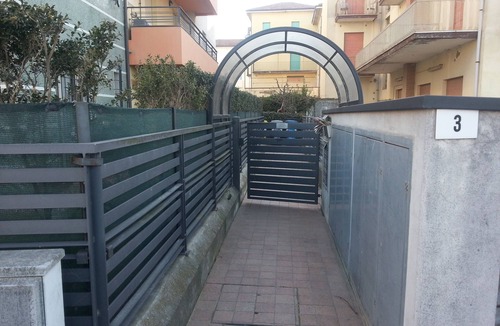 San Giuliano a Mare Apartment | Beachfront Apartment with a Large Balcony "Seaview" for Up to 7 Guests
