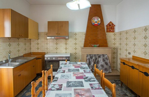 Peschici Apartment | Beautiful apartment for 7 people with WIFI, TV, terrace and pets allowed