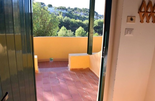 Peschici Apartment | Beautiful apartment for 3 guests with A/C, TV and terrace