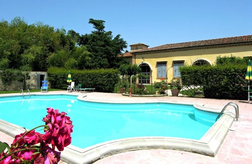 Scarperia Villa | Beautiful apartment in villa for 4 people with pool, WIFI, TV and panoramic view