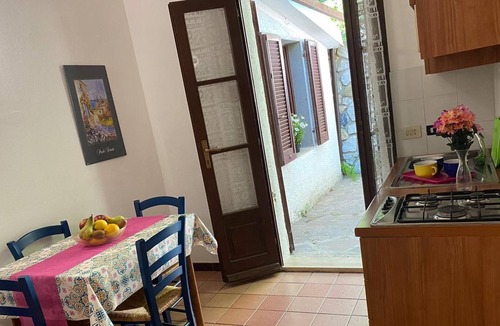Innamorata Apartment | Beautiful bilo for 2 or 3 pax closed to the Innamorata beach