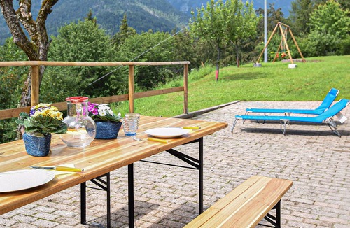 Sovramonte House | Beautiful home in Sovramonte with WiFi
