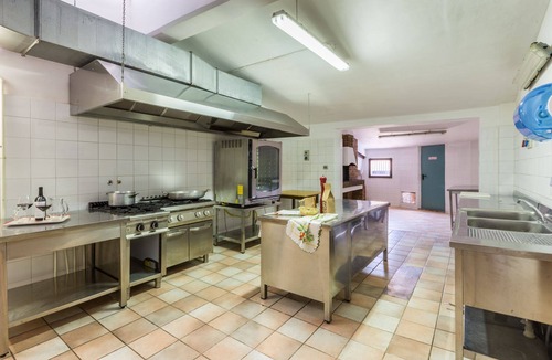 Montefiore dell'Aso Villa | Beautiful and spacious villa with private pool and large garden, located in Montefiore dell'Aso, jus