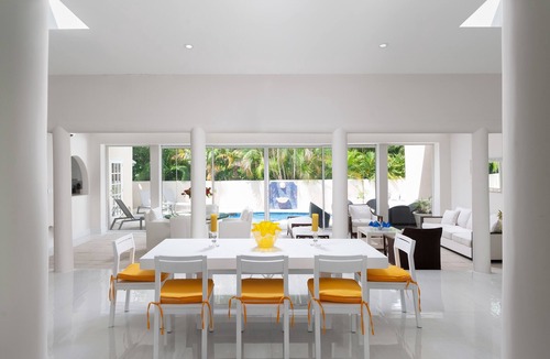 Porters Villa | Beautiful Open Plan Villa On 3,000 of Living Space at No 1 Queens Fort