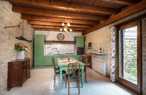 Firenzuola Villa | Beautiful private villa for 18 guests with WIFI, A/C, private pool, TV, patio and panoramic view