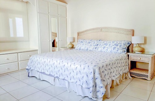 Silver Sands Apartment | Beautiful Seaside 2BR Apartments