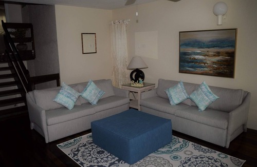 Rendezvous House | Beautiful Three Bedroom Beachfront Villa