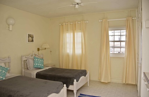 Rendezvous House | Beautiful Three Bedroom Beachfront Villa