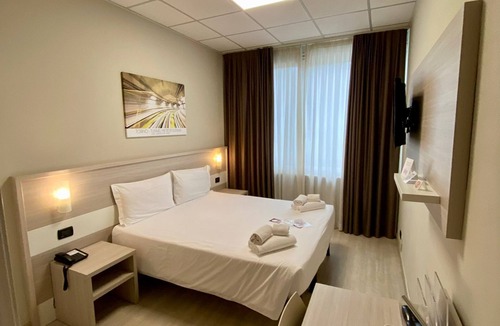 Moncalieri Hotel | Best Quality Hotel La Darsena