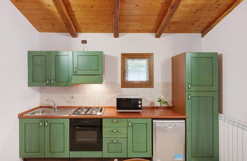 Stella Cilento Cabin | Cabin 'Frantoiana' with Mountain View, Wi-Fi and Air Conditioning