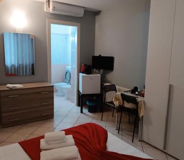 Parma Apartment | Camera IN