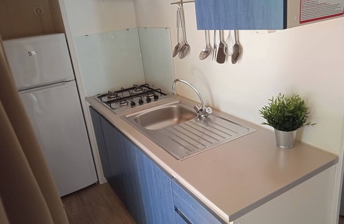Ameglia Ski Chalet | Campsite chalet near Cinque Terre near sea