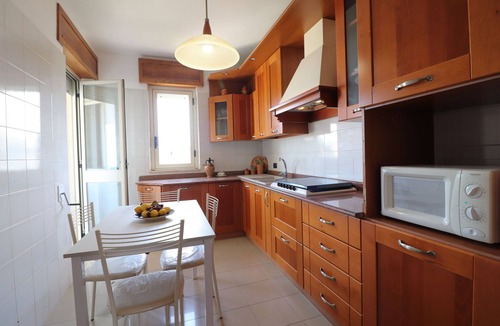 Otranto Historic Centre House | Casa Calipso in Otranto: Holiday Apartment with Balcony, Wi-Fi & Air Conditioning