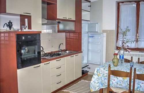 Marina di Ascea House | Casa Daniela: A welcoming apartment that is part of a villa situated at a short distance from the beach, with Free WI-FI.