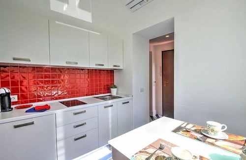 Sorrento Historic Centre Apartment | Casa Oana: A modern and graceful apartment located in the center of Sorrento, with Free WI-FI.