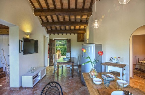 Acqualagna Villa | Casale degli Ulivi 8&2 by Marche Holiday Villas