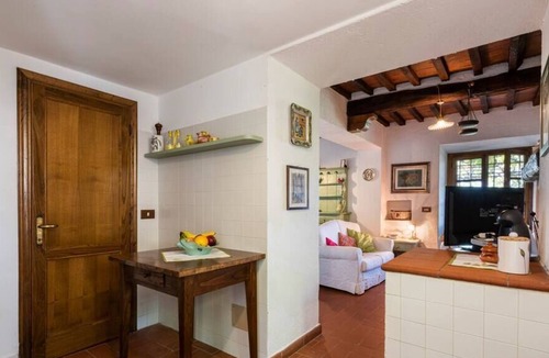 Ripa-Pozzi-Ponterosso House | Casina di Ripa - Lovely house with private garden in the Upper Versilia area